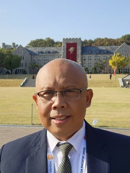 image of Prof. Dr. Eng. Kuwat Triyana, M.Si